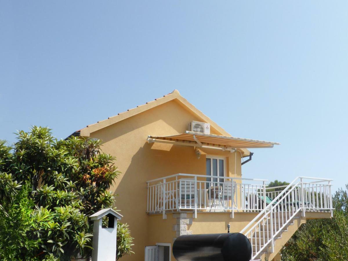 Apartment Dijana 奥瑞比克 外观 照片
